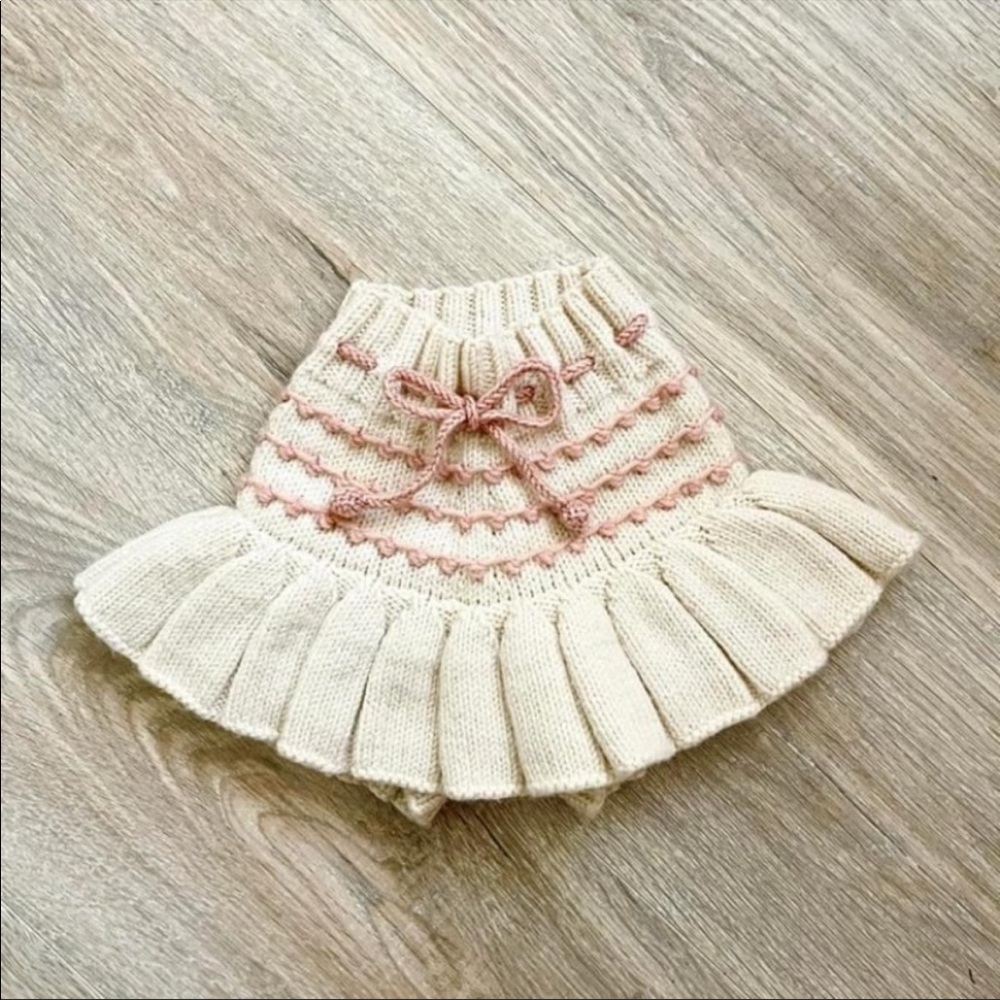 ISO this misha skirt!